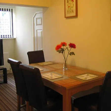 Simpson'S Apartments Давентри Номер фото
